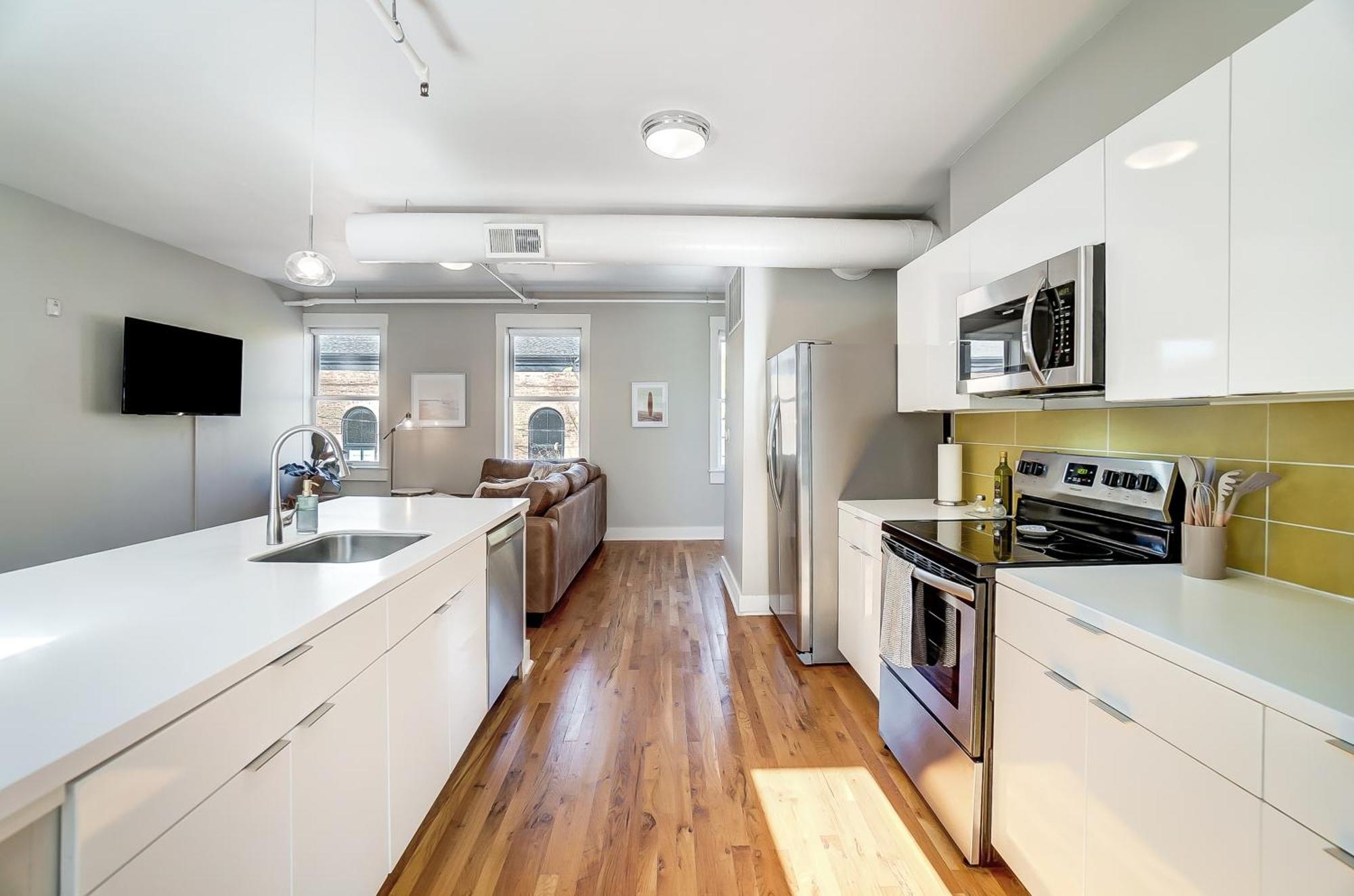 Sunny Downtown Apartment, Walk To Washington Park! Cincinnati Exterior foto